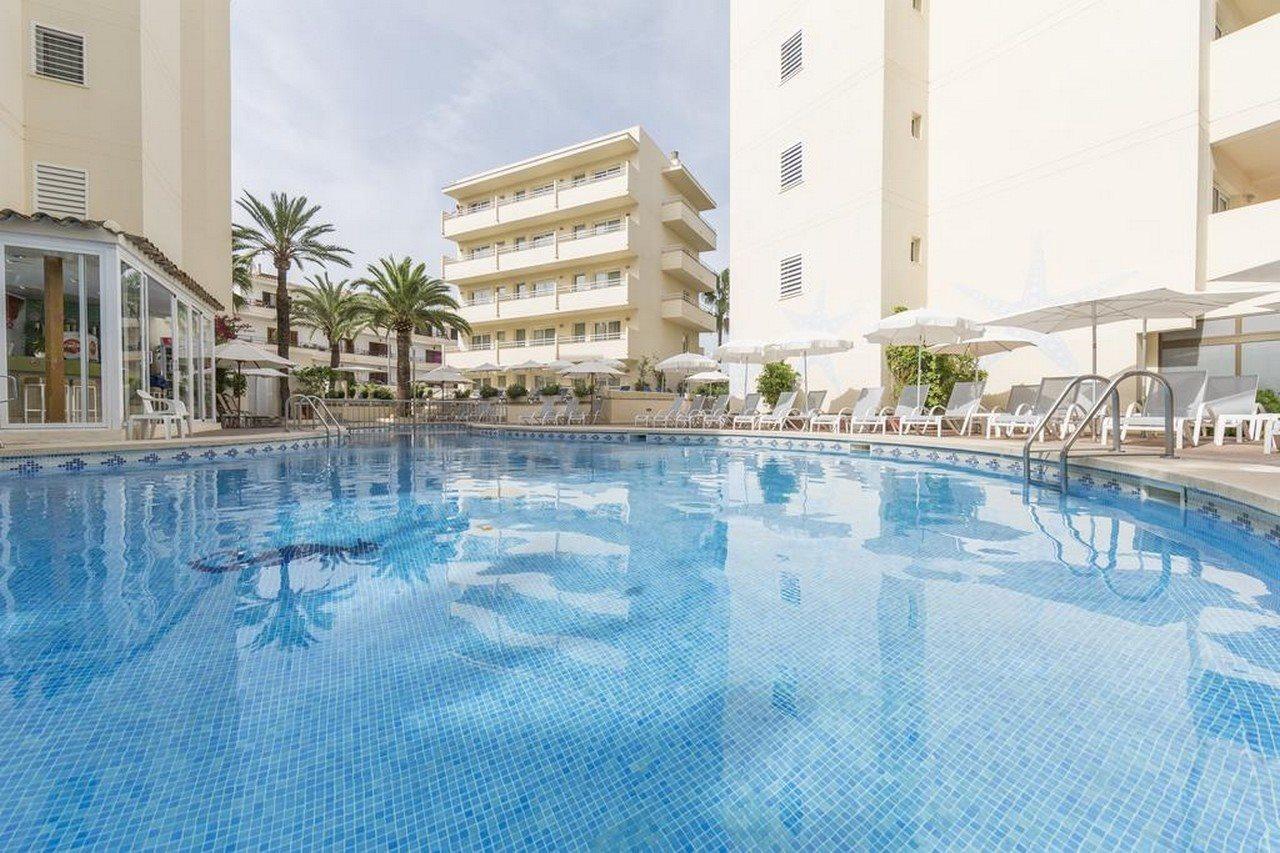 Cap De Mar Hotel 4*